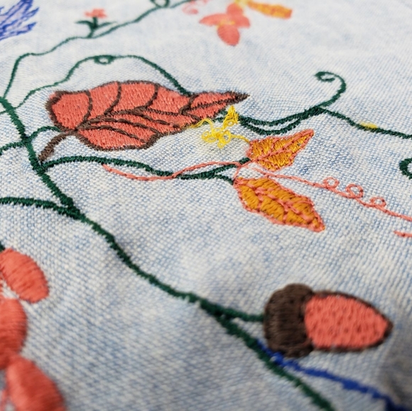 Vintage DENIM REPUBLIC Embroidered Floral SHIRT Button Down LS Women' s Sz LARGE - Picture 13 of 16